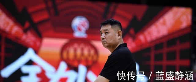 山东男篮|稳字当头!山东男篮敲定2外援,补充3强人,徐长锁能超越巩晓彬吗!