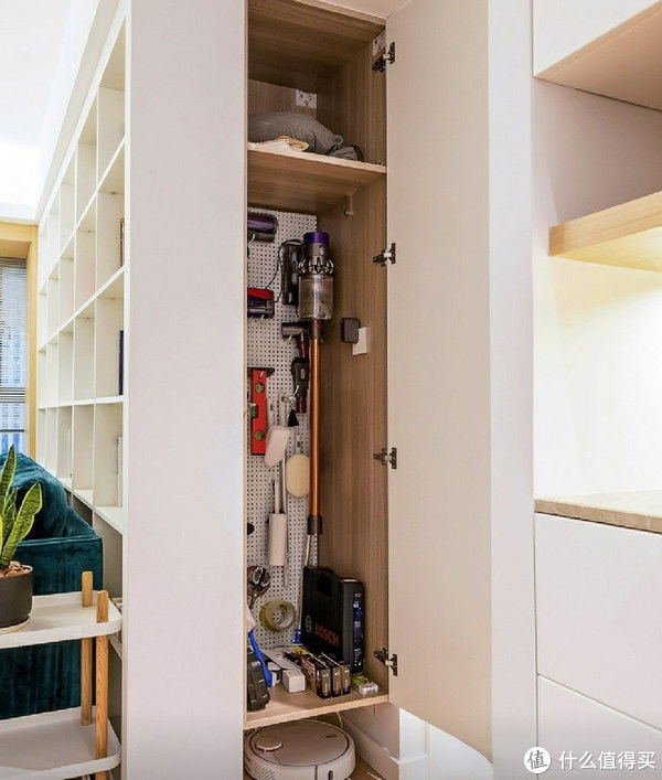 壁挂|隐藏收纳对比展示收纳，都是久经考验的收纳方法，实际却大有不同