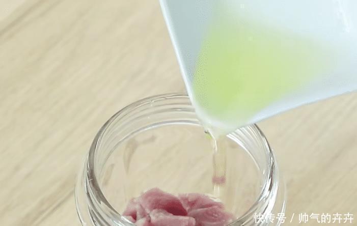 里脊肉泥|孩子爱吃的猪肉千层饼,简单营养,软嫩美味,不错的育儿早餐