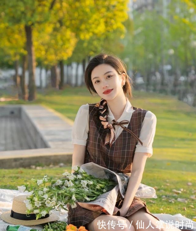 刘海 别再披头散发了!小个子吸晴显高的几款发型,太美了!