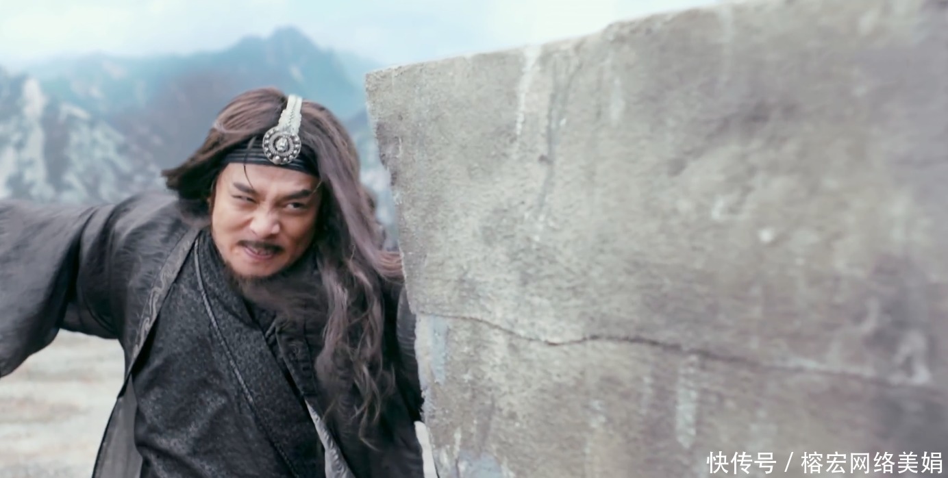 黄药师|唯一破了黄药师弹指神通的人,曾暴击洪七公,多次殴打郭靖,很强