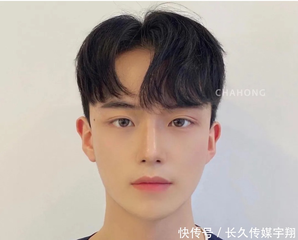 长相|男人帅不帅,三分看长相七分靠发型,同意吗