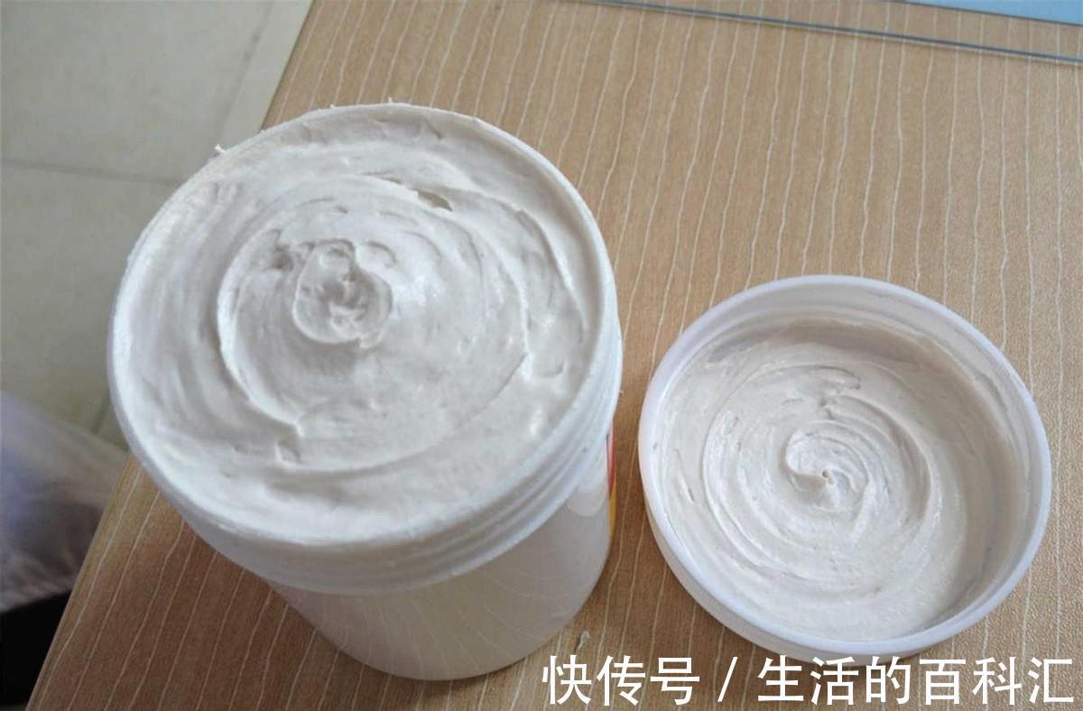 腻子膏|为什么越来越多人选择内墙用耐水腻子？老师傅：前者环保更耐用！