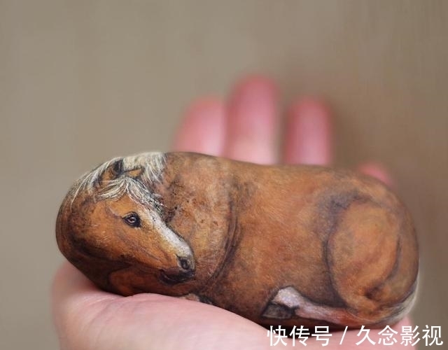 小动物|日本艺术家将石头变成可以永远留下的小动物，简直栩栩如生