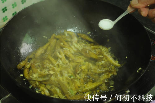 美美家|冬天不吃它太可惜,钙是虾肉的10倍,5块钱一斤,识货的抢着买
