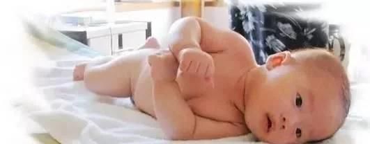 被子|宝宝睡觉四个特征,暗示将来智商很高,你家娃中一个就偷着乐吧