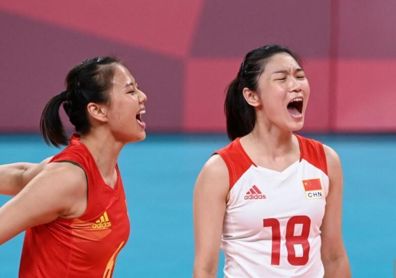 中国女排|郎平早该放手一搏!中国女排出局却有大收获,不逊意大利未来可期