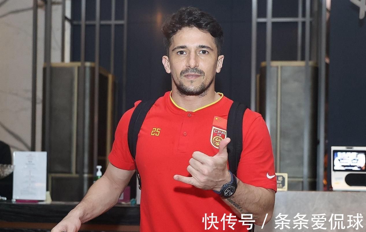 国足|国足4消息!踢越南是荣誉战,进世界杯概率为0,洛国富求战欲强