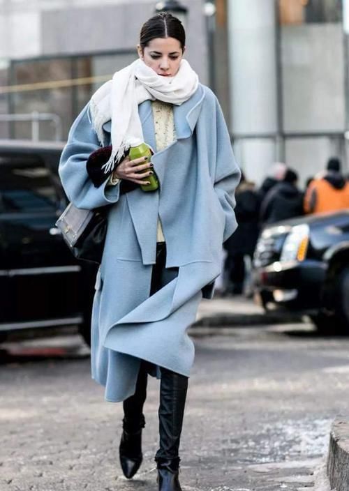 穿大衣时只知道选卡其？2021“流行色”来了，显白气质还高级