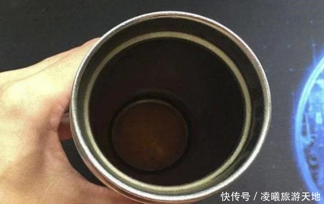 保温杯|保温杯变“要命杯”，倒出热水秒变“毒水”，很多孩子都在用