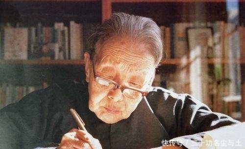 卖弄|才女歧视链:杨绛瞧张爱玲丑,后者嫌冰心卖弄,冰心说林徽因绿茶