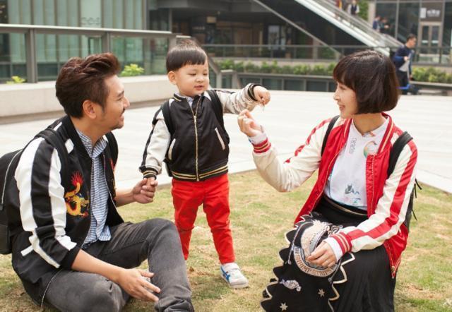 名字|爸爸姓“奸”,妈妈想让儿子随自己姓,爷爷随口一取全家人称赞不已