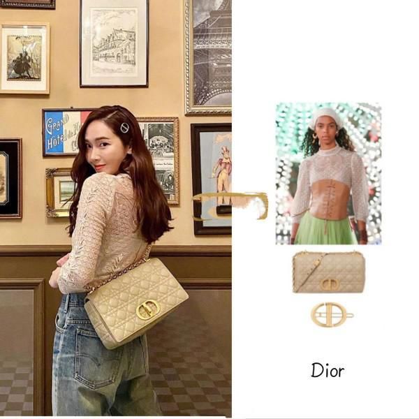 白色衣服如何穿出韵味感，看看她们，纯的撩人