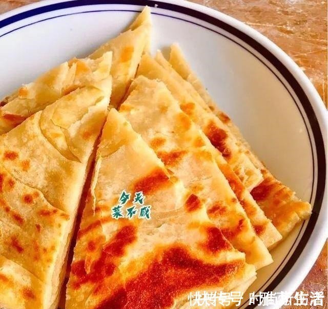 剂子|家常烙饼的正确做法,记住6个关键点,层次分明,外酥里嫩