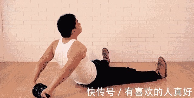 体脂率|腹肌撕裂者训练,健腹轮的5种方式,虐出马甲线,练成巧克力腹肌