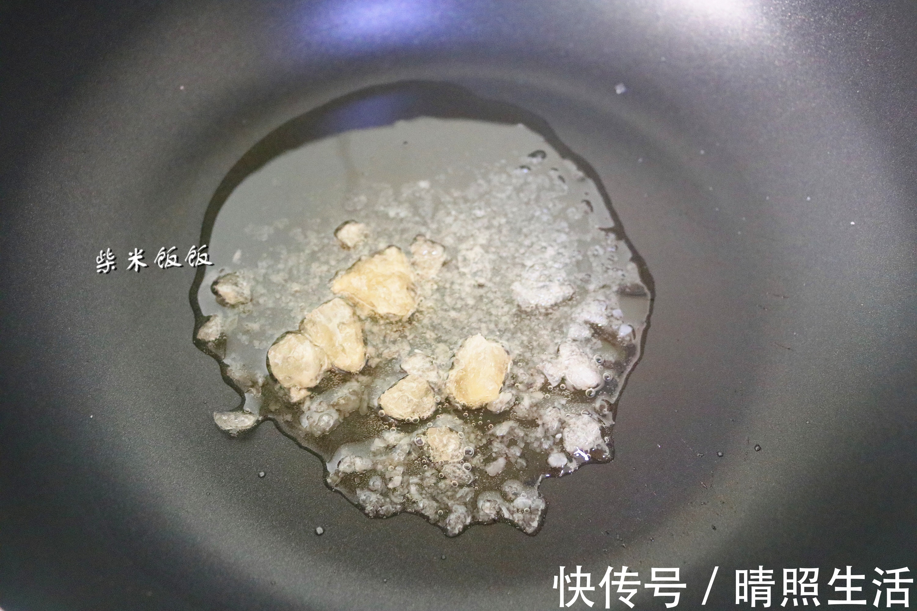 做法|红烧肉,我喜欢这做法!不用香料不用炸,颜色红亮,好吃不油腻