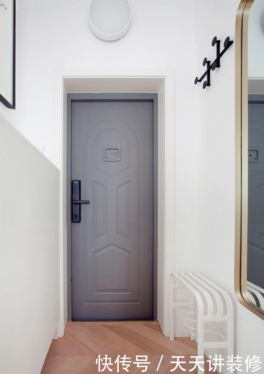 洗漱柜|55平小户型能怎么装？卧室功能强大，开放式衣柜太惊艳