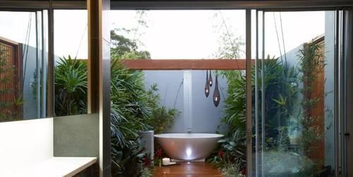 别有洞天|传统庭院过时了,现在流行下沉式庭院,曲径通幽,让家别有洞天