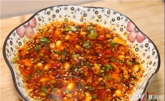 万能的凉拌汁,大厨:牢记1个黄金比例,无论拌什么菜,一次成功