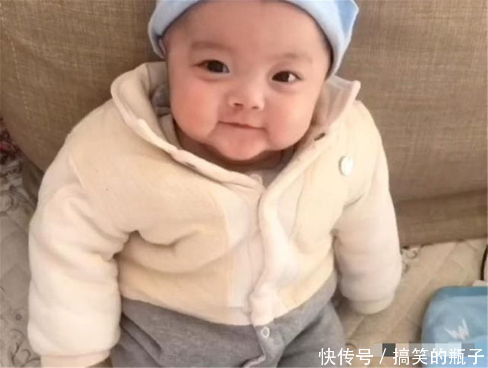 妈妈|宝宝出生时“丑哭”妈妈,被嫌弃长大,如今颜值完美逆袭,真好看