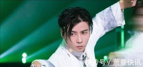 《哥哥》中低开高走的3个人,2人是队长,1人靠实力逆袭