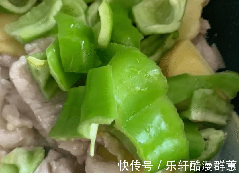 秋天,吃红薯吃山药,不如吃这菜,荤素搭配,比饭店还好吃