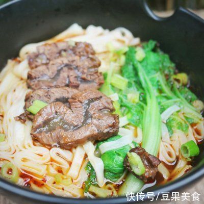 牛肉|红遍街边的美食——一碗卤牛肉面