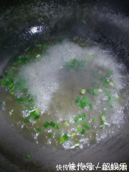 返沙香芋|它是天然的“生发剂”，隔三差五吃一回，头发乌黑不爱掉