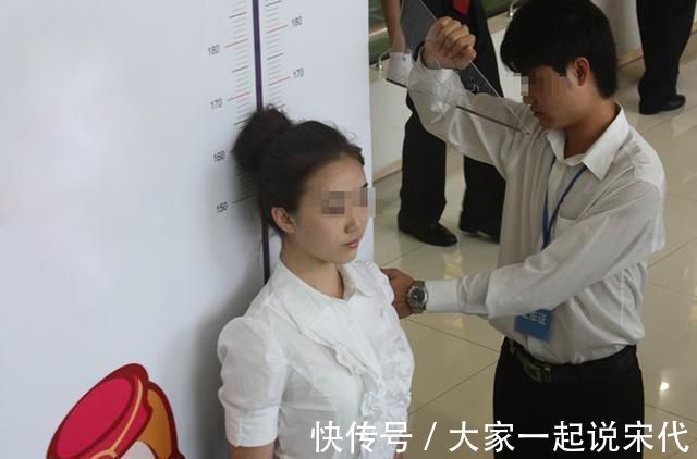 飞行员|有这几个特征,孩子以后可能会长不高,父母要及时补救