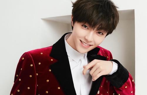 春晚关键词总榜：张艺兴时代少年团第一，刘雨昕在爱豆里一骑绝尘