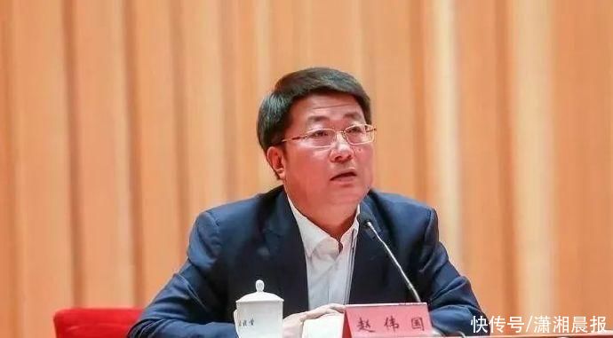 处心积虑巧取豪夺国有资产，紫光集团原董事长赵伟国被起诉