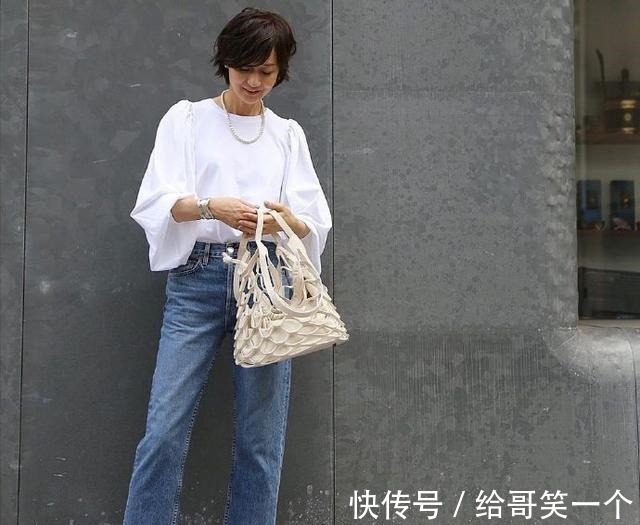 洛薇 初秋穿衬衫，搭配什么最好看16套“穿搭”示范，通勤上班美呆了！