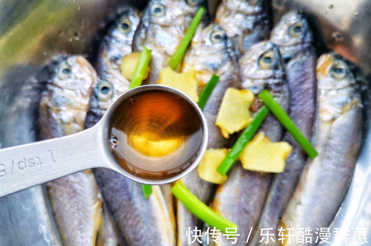 秋天|秋天多给家人吃这鱼,油锅里炸一炸,外酥里软,鲜香下饭