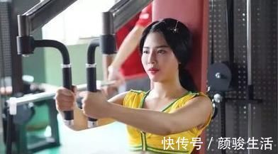 习惯|睡前有3个习惯,或导致“发胖”,尤其是最后一个,很多人戒不掉