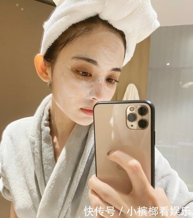 姑娘们|女生敷面膜时,尽量少犯这3个“错误”!不然毛孔容易变大
