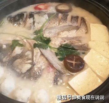 炖鱼汤最忌加这2味！多数人都爱放，肉质又腥又难吃，营养全无