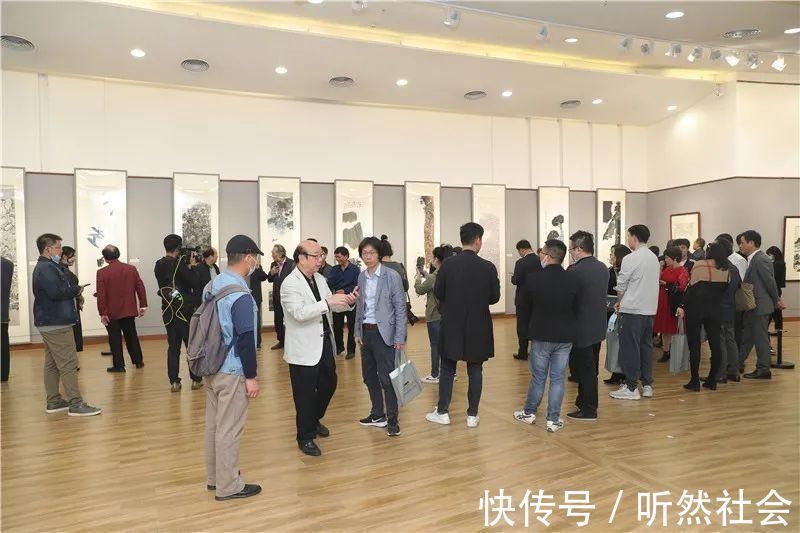 关河#“关河一望——郭莽园作品展”开幕仪式暨文人画的当代价值学术座谈活动