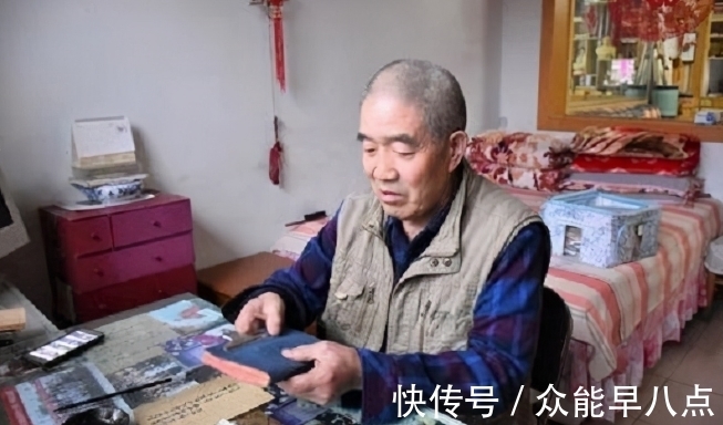 张喜才@农民张喜才:苦练书法50年,用小楷手抄名著400万字,却被批无意义