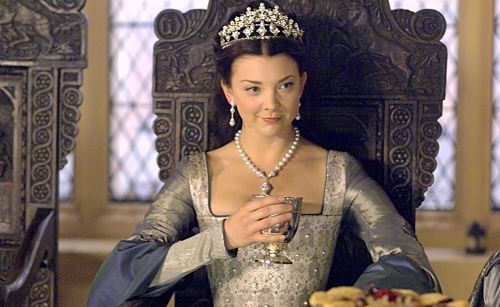 抛弃|小三打败发妻成为王后,最终却被国王抛弃,还被送上断头台