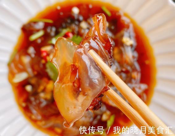 海蜇皮|这菜七月要多吃,热量低含钙高,简单一拌特好吃,爽口开胃又下饭