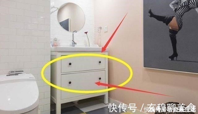 阳台上|这4个地方一定要“打柜子”,空间瞬间扩大2倍多,再也不用抱怨!