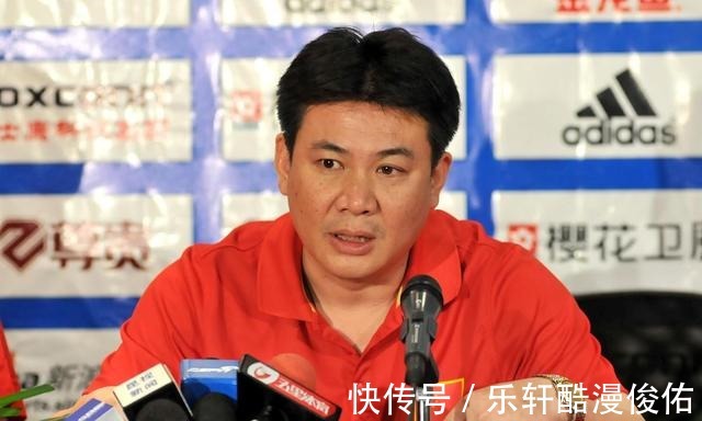 主教練|蔡斌是中國女排主教練的最佳人選亞錦賽決賽輸泰國是傷痛