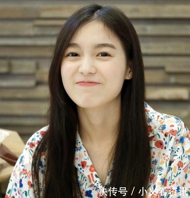 气质|天生拥有“初恋脸”的女生，一般都有这些特征，气质清纯又自然