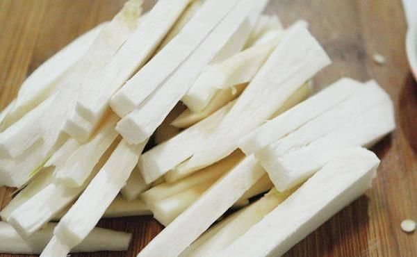 营养|宁可不吃肉,也要吃这菜,营养堪比鸡鸭肉,常吃增强免疫力