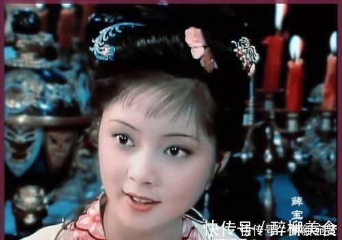 王夫人&为了嫁给宝玉,薛宝钗做了一件不堪事,被贾母当众批评