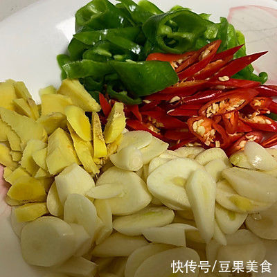 萝卜片|这道腌萝卜，超级简单，绝对下饭