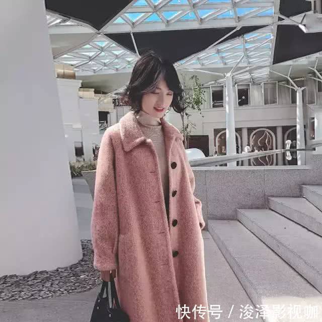 赫本风|再给你强调下女人穿大衣别配小衫,冻腿!学下面这么穿,贼美