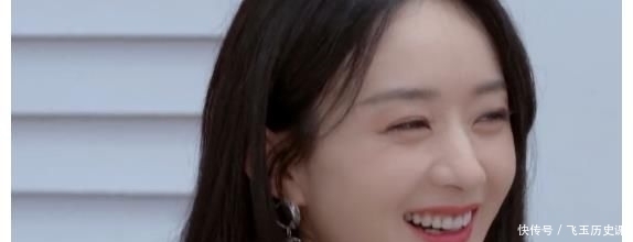 吴磊 赵丽颖离婚后综艺首秀,与何炅大方牵手,状态未受离婚影响