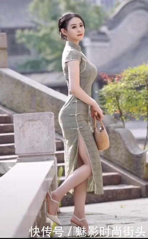 东方女性|穿搭修身旗袍,展现东方女性的细腻感,体现一种具有中国韵的美