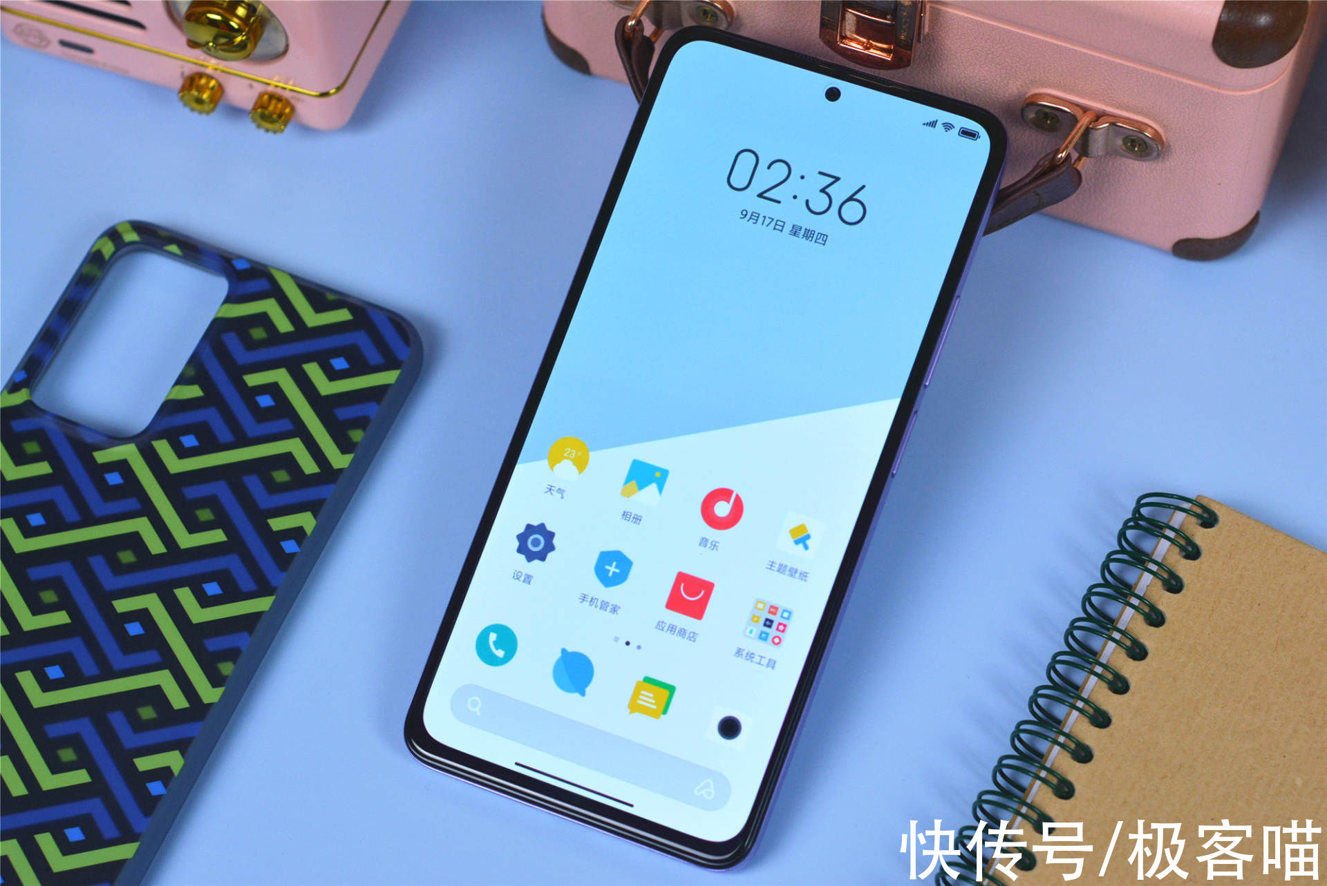 oled|2000元价位做120W快充！Redmi Note 11 Pro+优缺点评